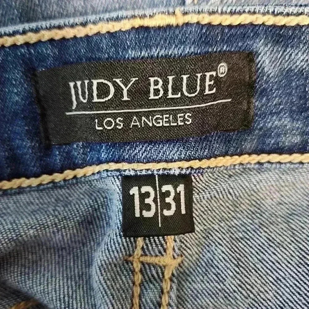 Judy Blue Distressed Skinny Fit Jeans Womens Size 13/31 - Picture 13 of 16